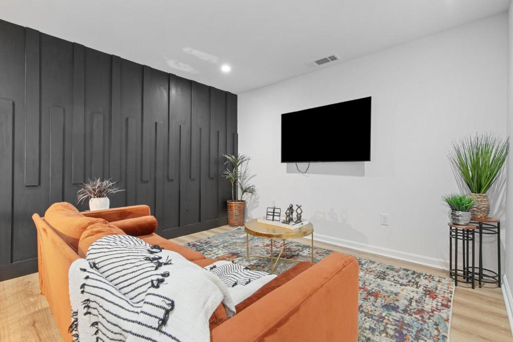 Family-Friendly 2BR Getaway